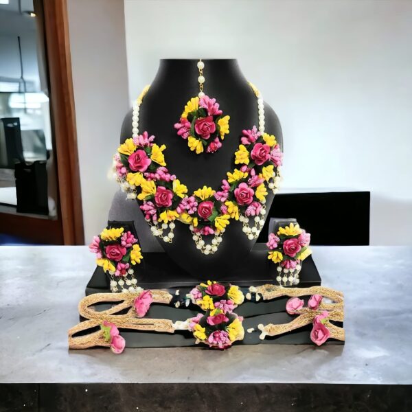 Uvx Jewellery Haldi Set for Wedding Haldi and Mehndi Ceremony